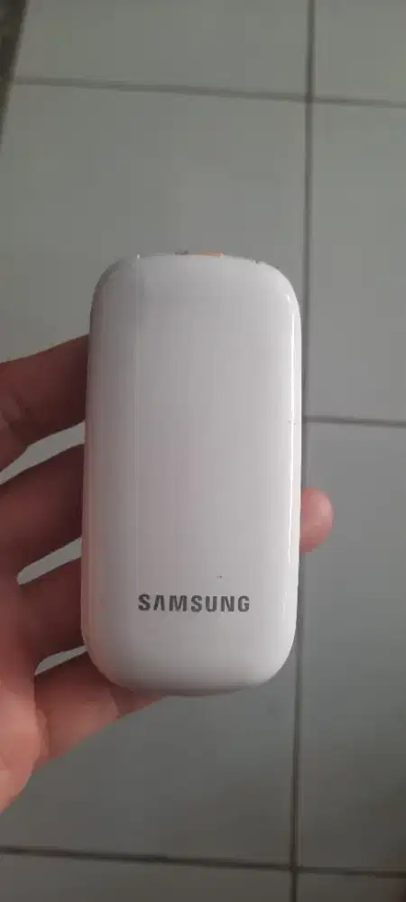 Samsung 1272 caramel