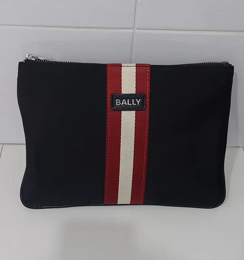 Hand Bags Bally 19 x 27