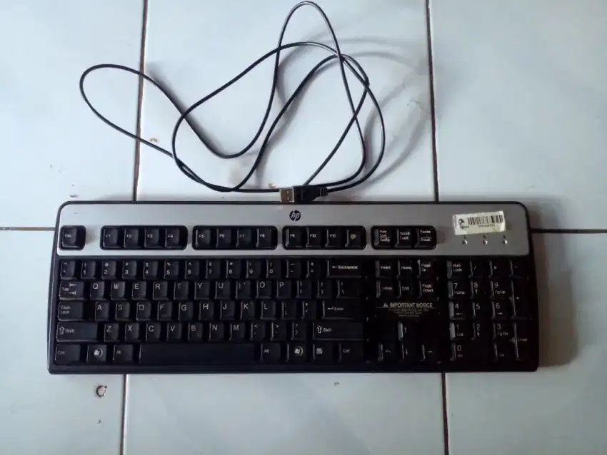 Keyboard usb built up merk HP fungsi normal segel msh mulus