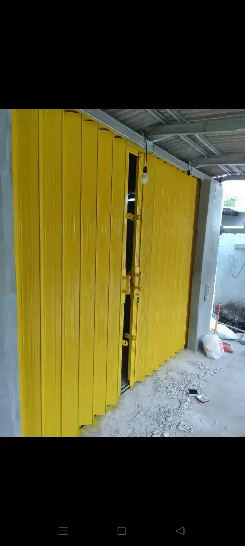 Roling door folding gate