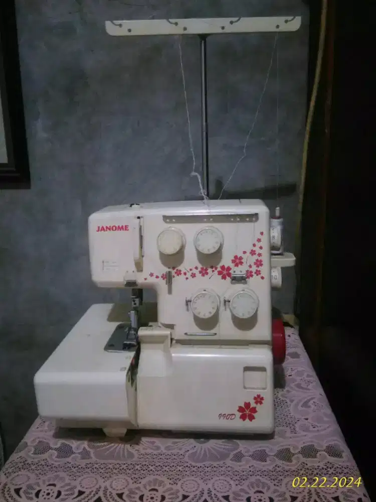 Mesin obras portable 4 benang