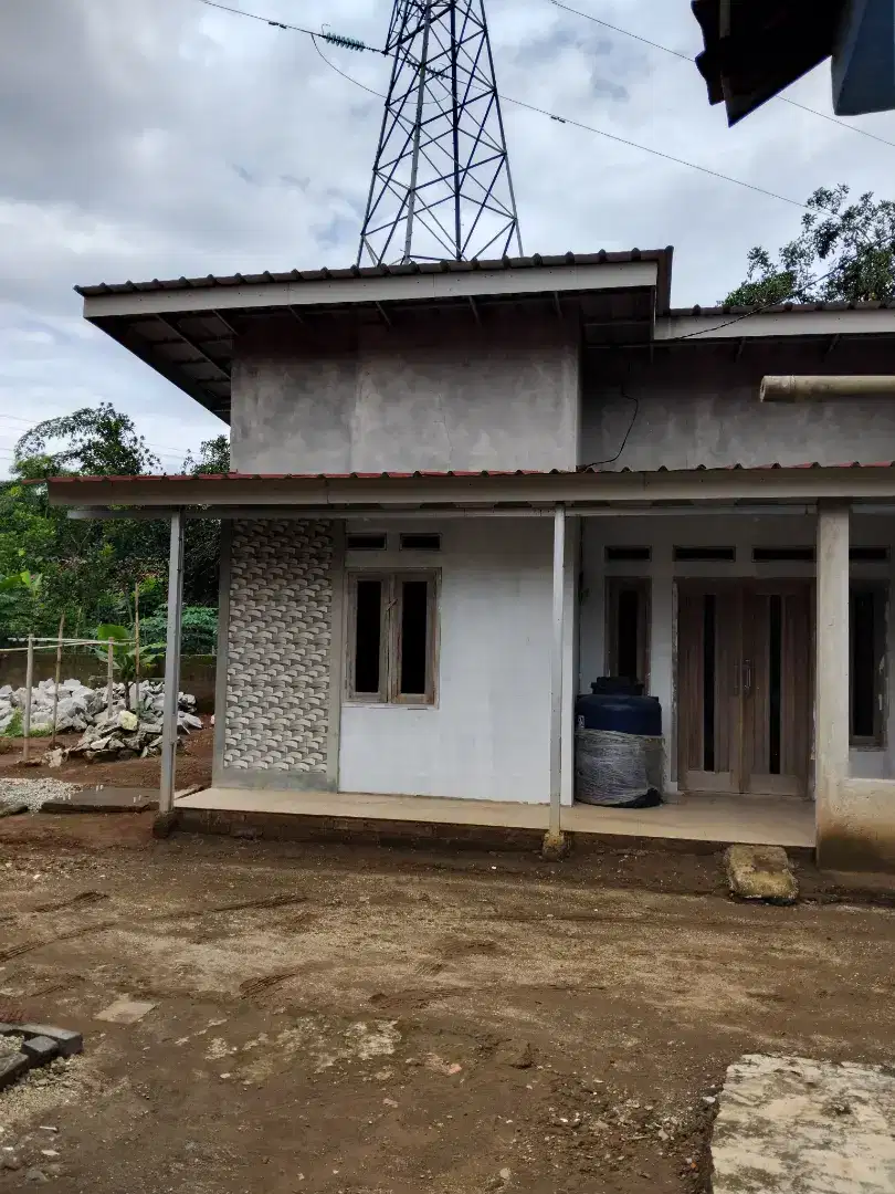 RUMAH BARU DI JUAL