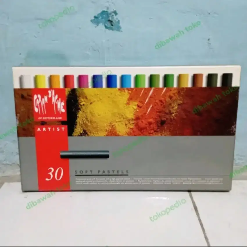 Caran d'ache Soft Pastel Cardboard Box Of 30 Colours