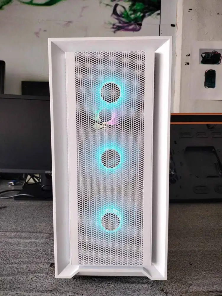 1set PC Design Gaming 24inc Ryzen 7 3700X ram 32GB SSD 500GB