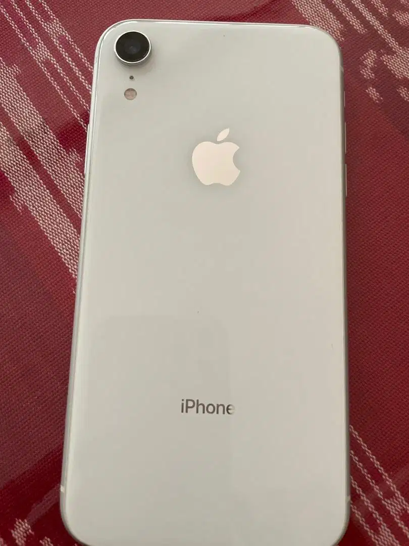 Iphone XR DUAL sim 64 gb