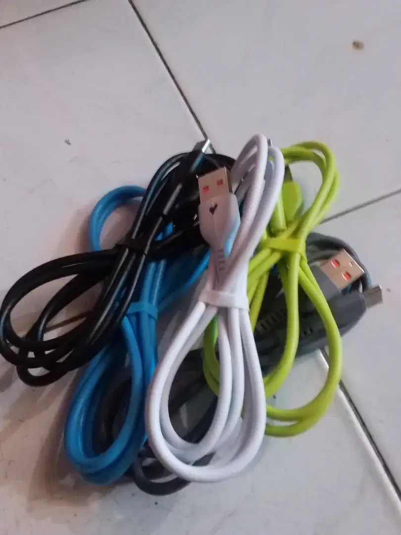 Kabel charger HP Type-C ORI merek VEGER
