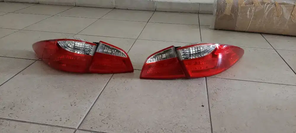 1 Set Lampu Rem Stop Lamp Hyundai Tucson