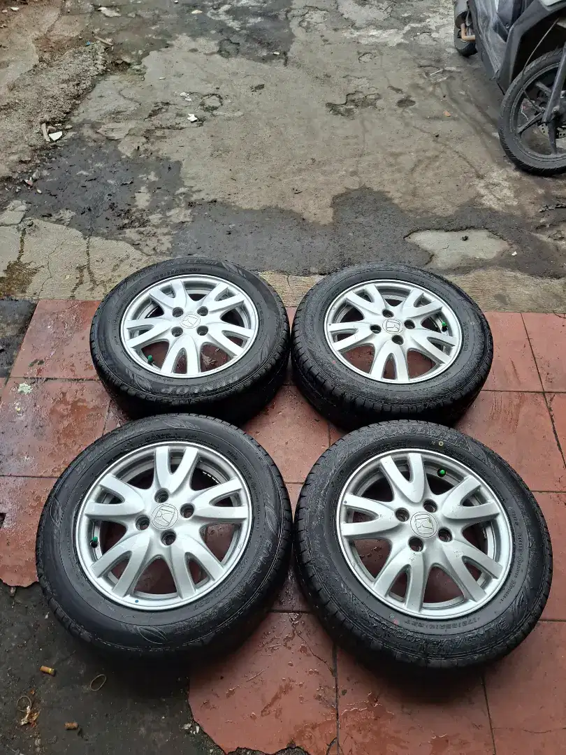 Velg mobil honda brio ring 14