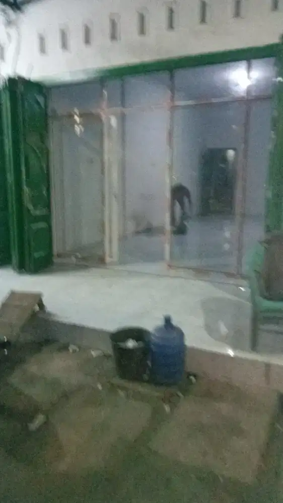 Pintu aluminium kaca