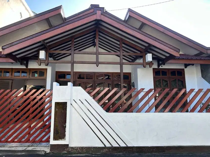 Rumah Dekat UNSOED dan Hotel Aston Purwokerto