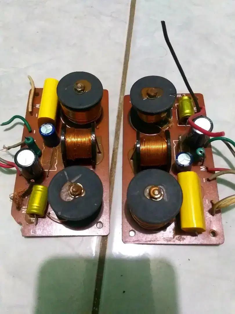 Crossower pasive 3 way normal(sepasang)
