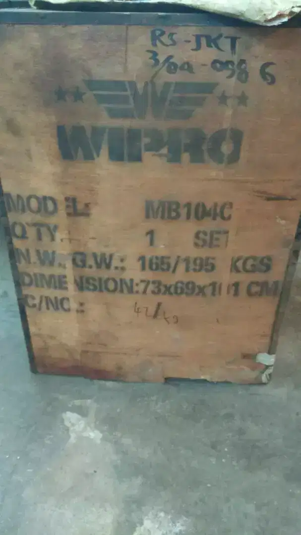 Mesin serut kayu Wipro mb104c
