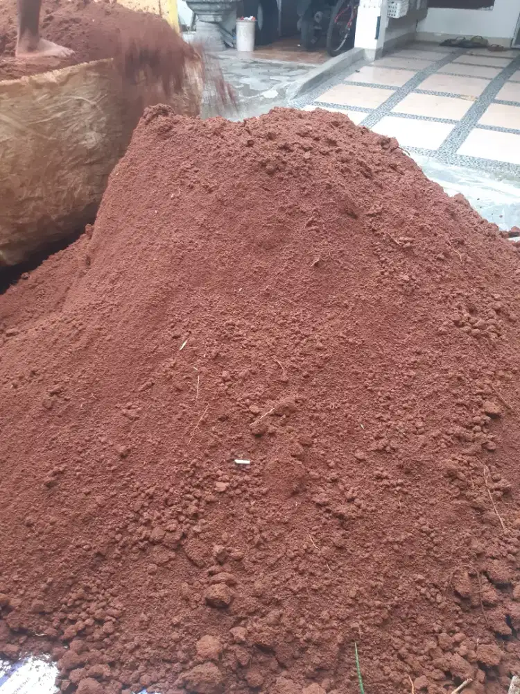 Jual Tanah merah urugan, tanah merah damtruk dan karungan