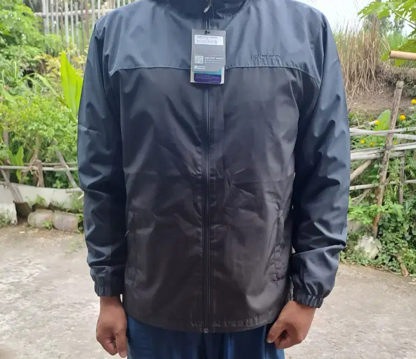 Jaket Eiger Corner