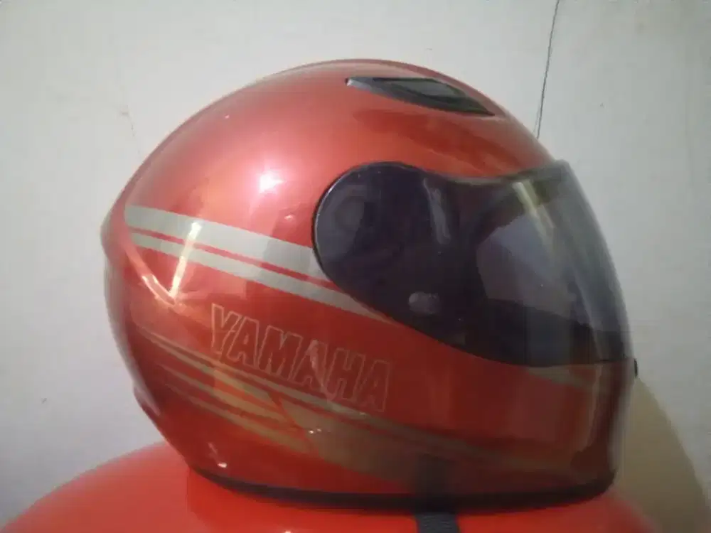 Helm full face yamaha