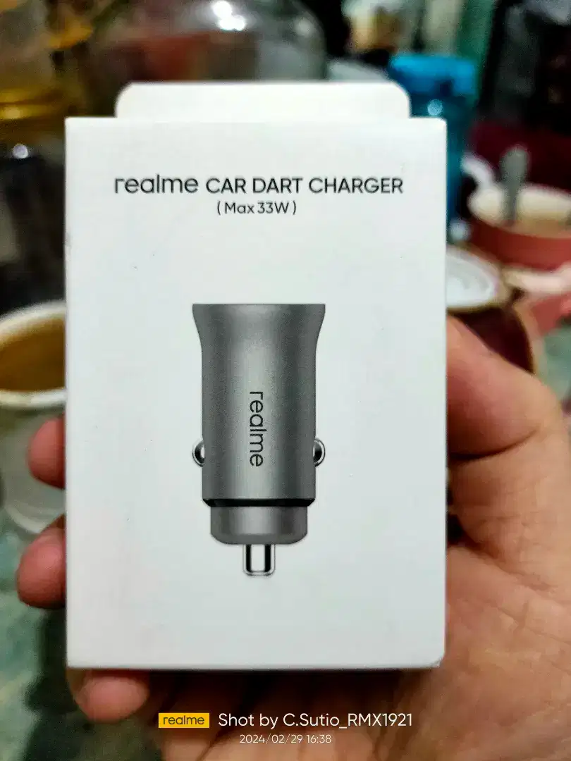 Realme car dart charger 33 watt