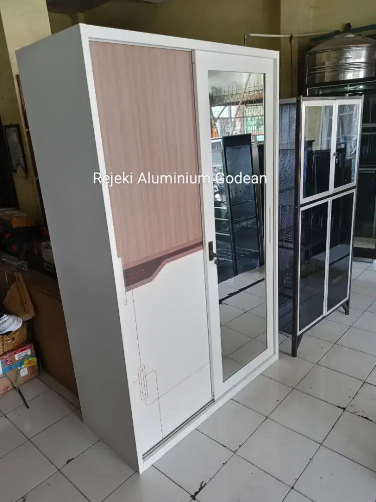 Lemari Baju besi 120cm sleding kaca cermin
