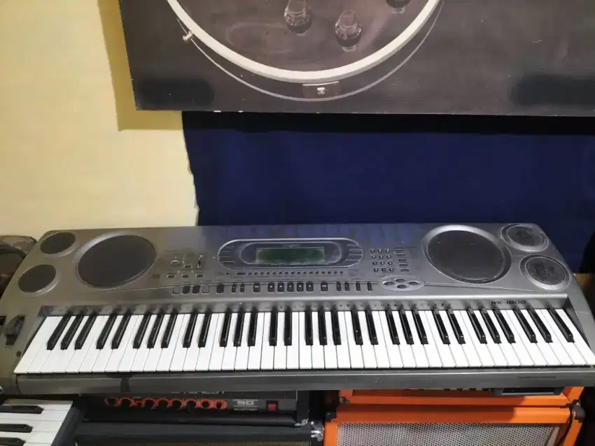 Keyboard Casio Wk-1800