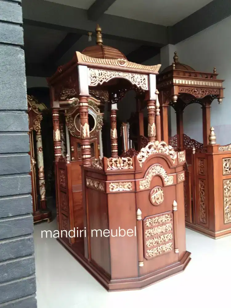 Mimbar podium kubah furniture jati.