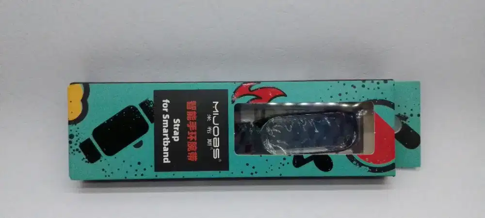 Strap miband besi warna hitam