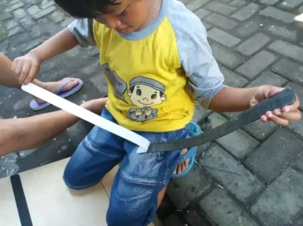 Karet Lantai Anti Licin