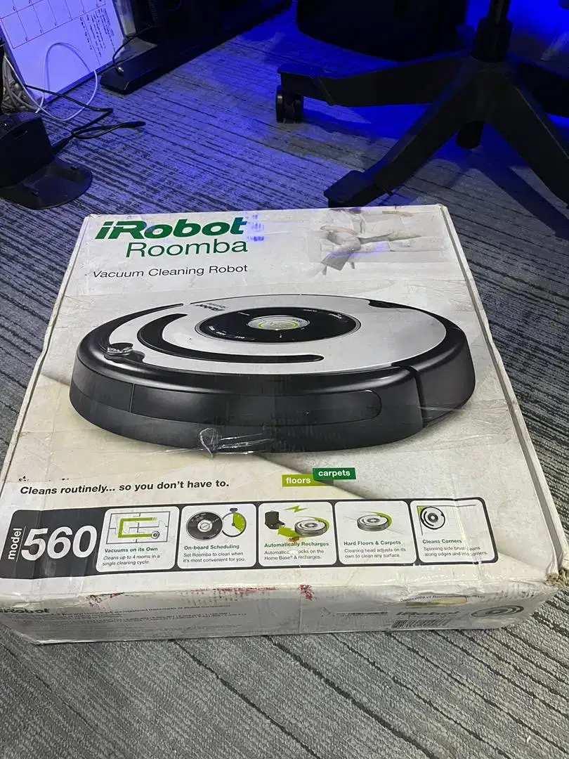 Robot Vacuum irobot roomba 560 likenew