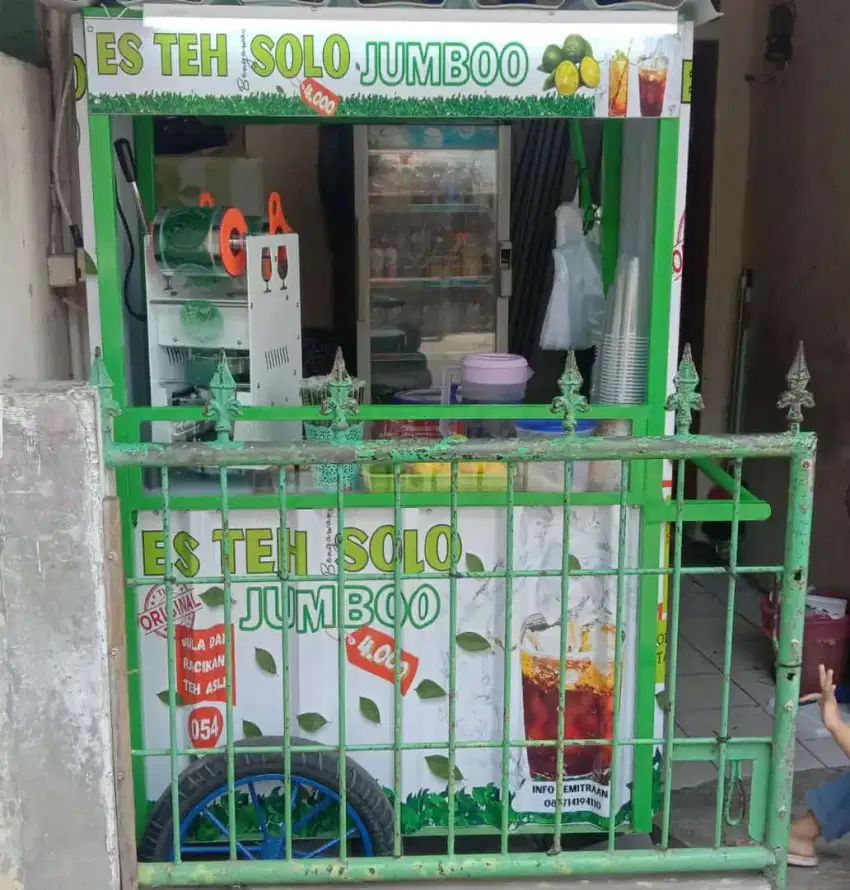 Paket Usaha Frencheis Es Bengawan Teh Solo Gerobak Es Teh Solo
