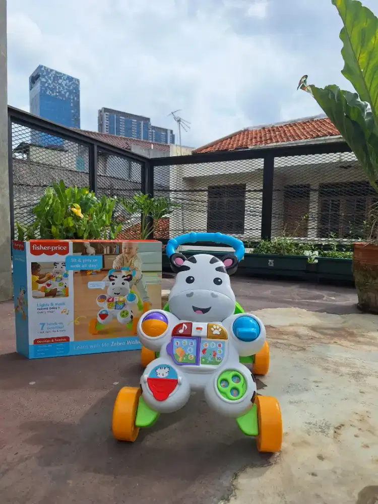 Baby Walker Fisher Price