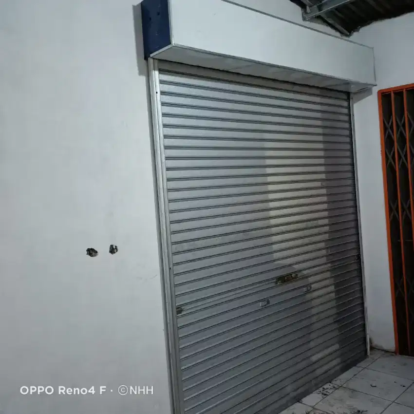 Rolling door dan folding gate