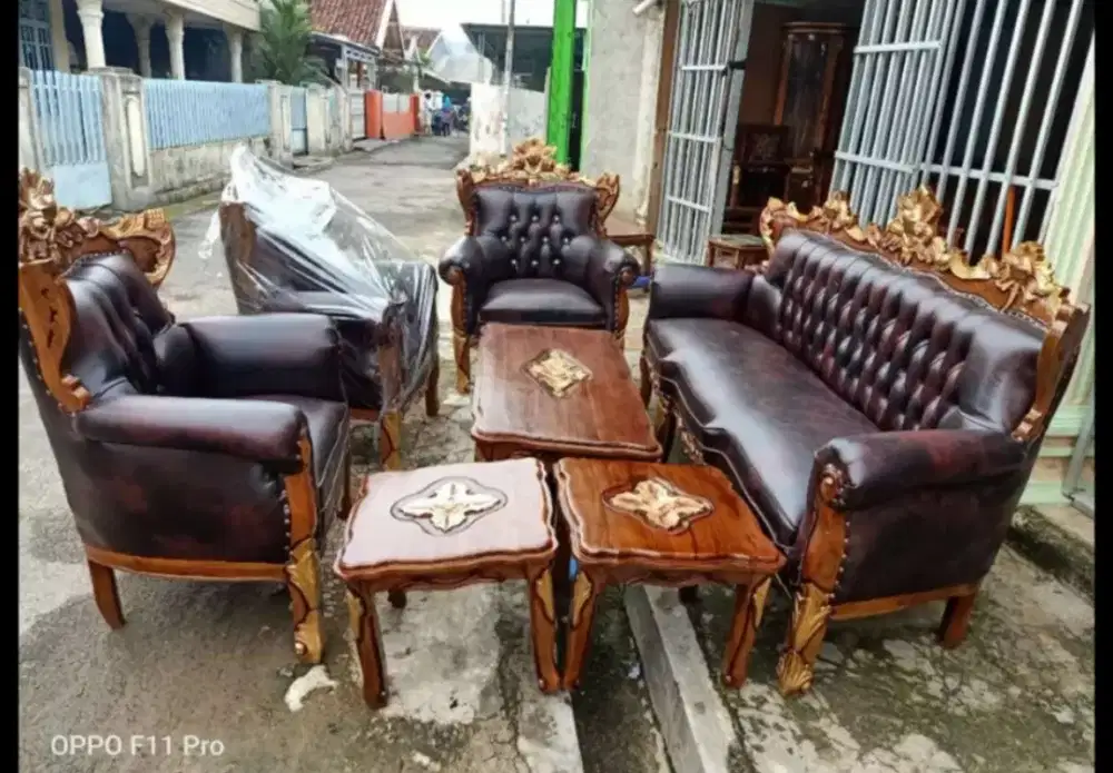 Kursi tamu Romawi 3111