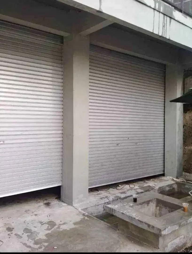 Roling door folding gate