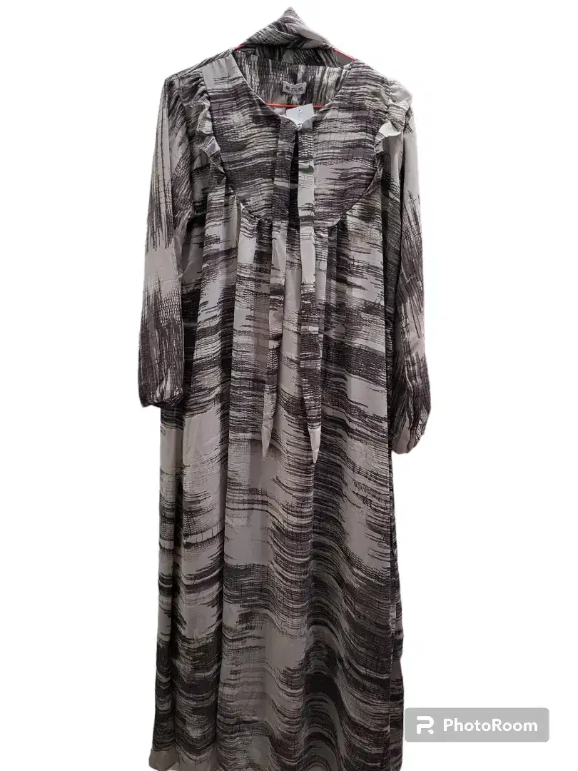 Gamis 1 set dengan kerudung