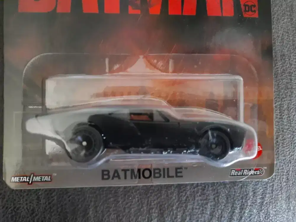 diecast mobil hotwheels dc the batman