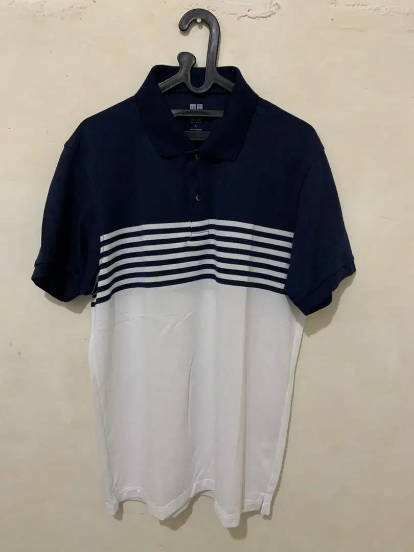 Kaos polo salur Uniqlo original