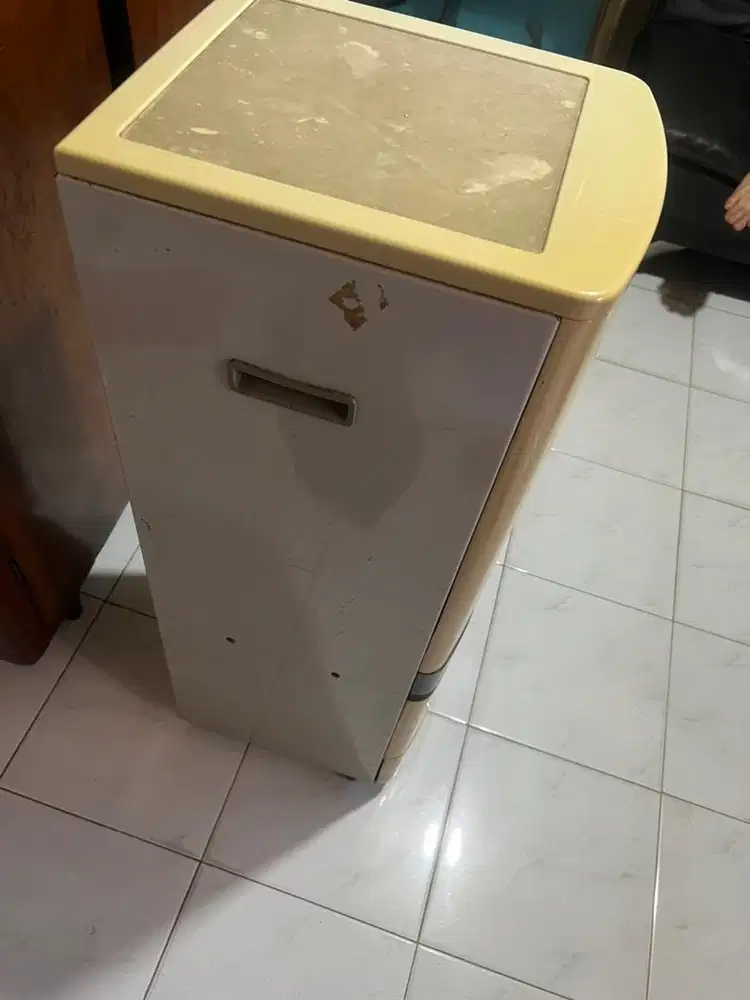 Dijual tempat penyimpanan beras