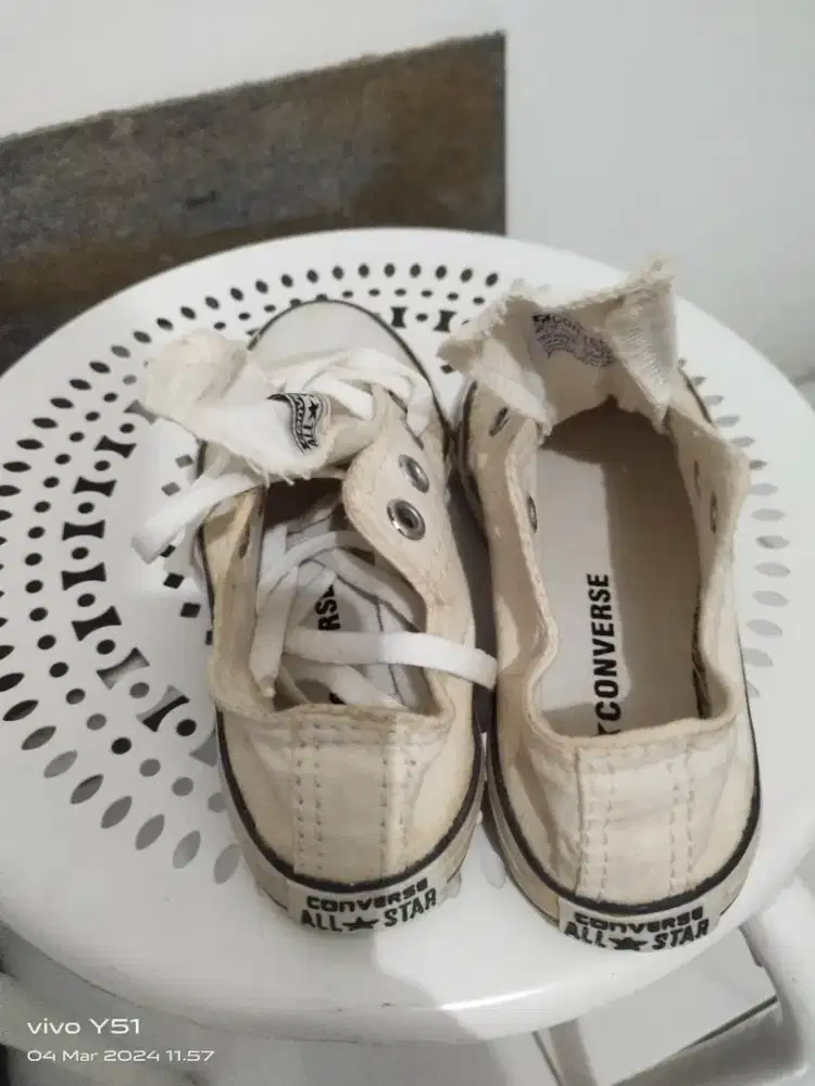 Sepatu kids size BB all star ORI 99% layak pakai, di utamakan via WA