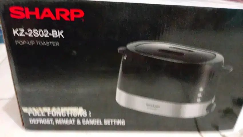 Pemanggang Roti Sharp