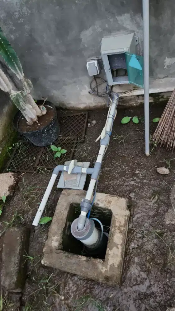 Tukang listrik, pompa air,dll