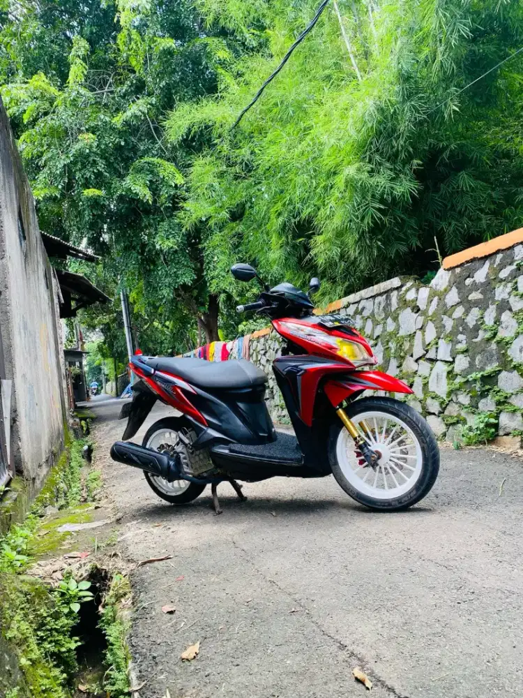 Honda Vario 125cc Pgmfi Cbs Iss Modif Tahun 2013 Tt Vario Mio Beat