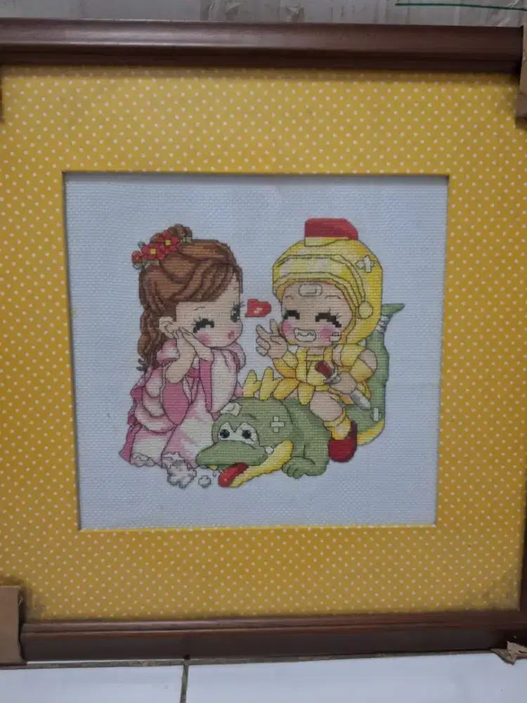 Cross stitch hiasan dinding