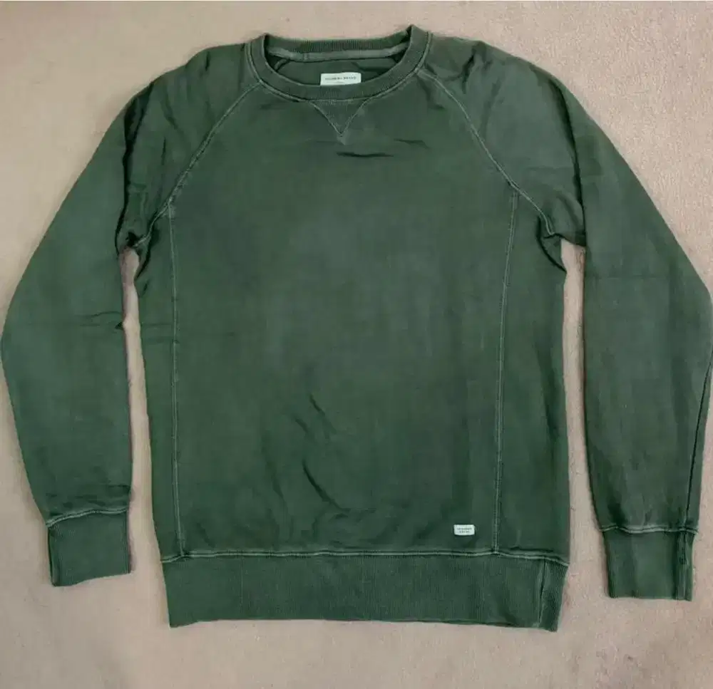 SWEATER ACADEMY BRAND (AUSTRALIA BRAND)