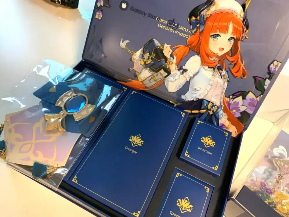 HP android samsung S23 5G limited, with souvenir, gantungan kunci