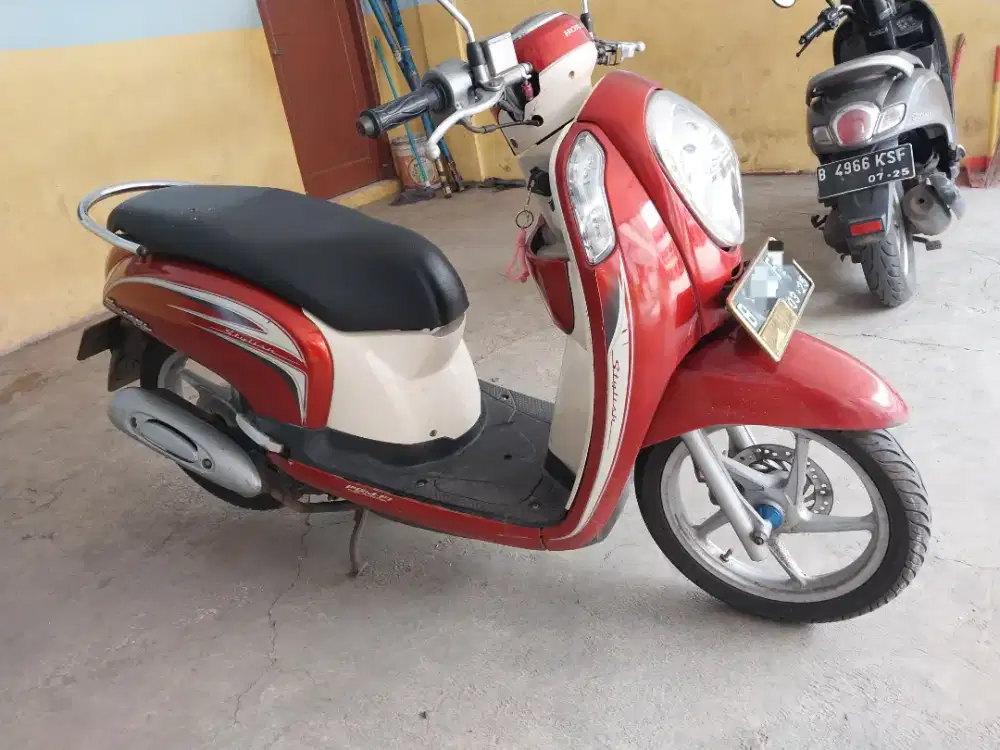 Honda Scoopy Injeksi Motor Bekas