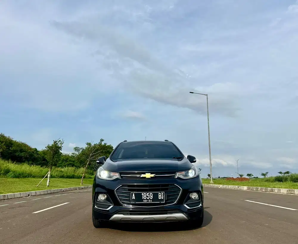 Chevrolet Trax Premier Turbo 1.4 AT 2018 TDP 25 jt!! - Mobil Bekas ...