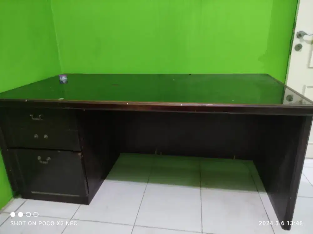 meja kantor jati