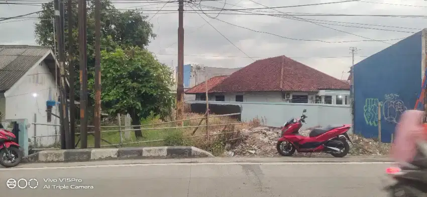 Di jual tanah strategis berada di jalan utama proponsi cikarang utara