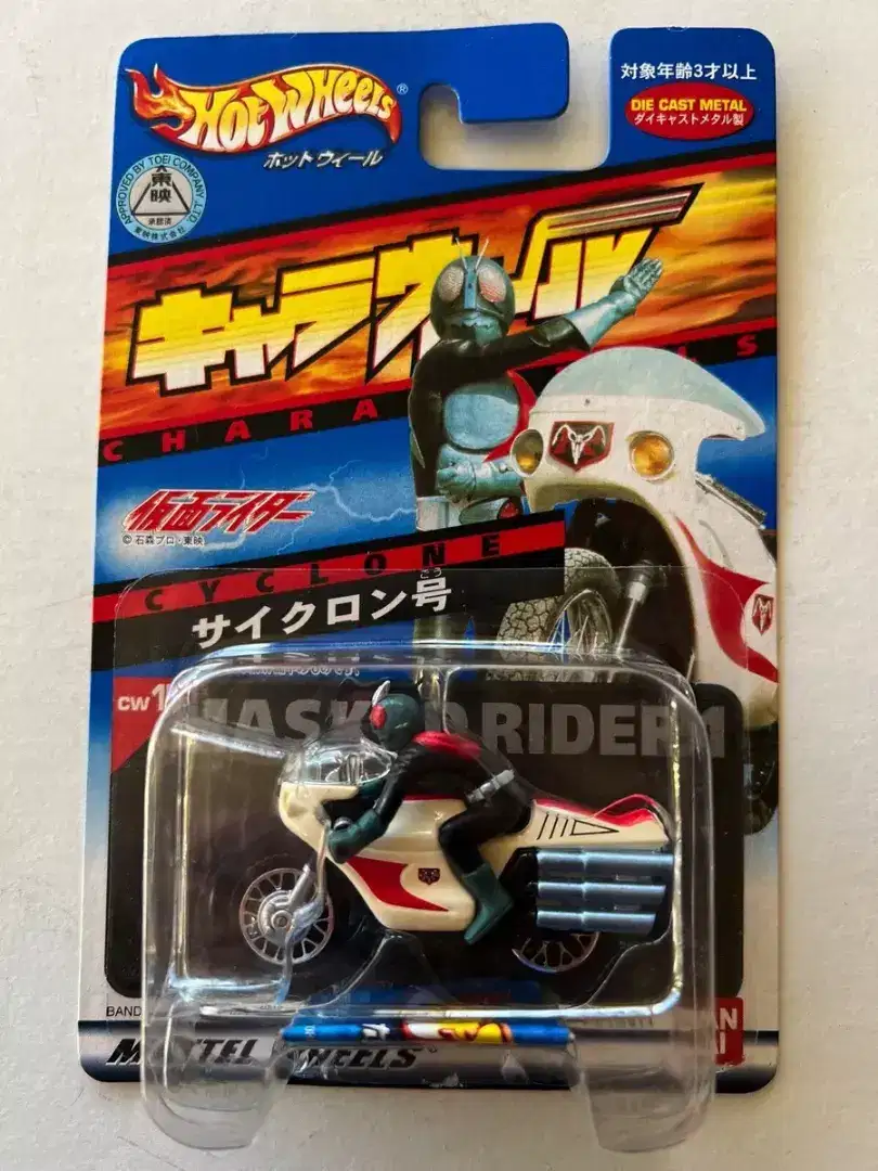 Diecast mainan hotwheels kamen rider