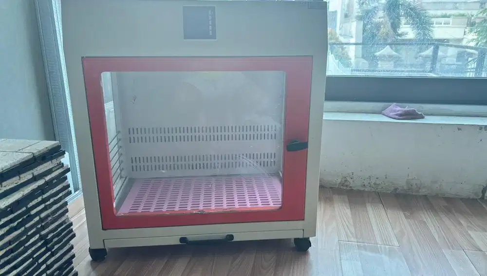 Pengering bulu anjing kucing otomatis