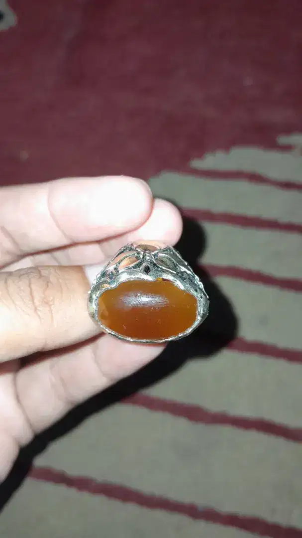 Cincin akik yaman madu