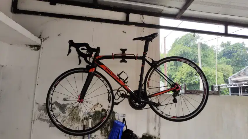 Roadbike Sepeda Polygon Strattos S5 Size M